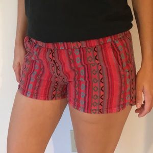 Patterned Red Ecote Shorts from Urban Outfitters❤️